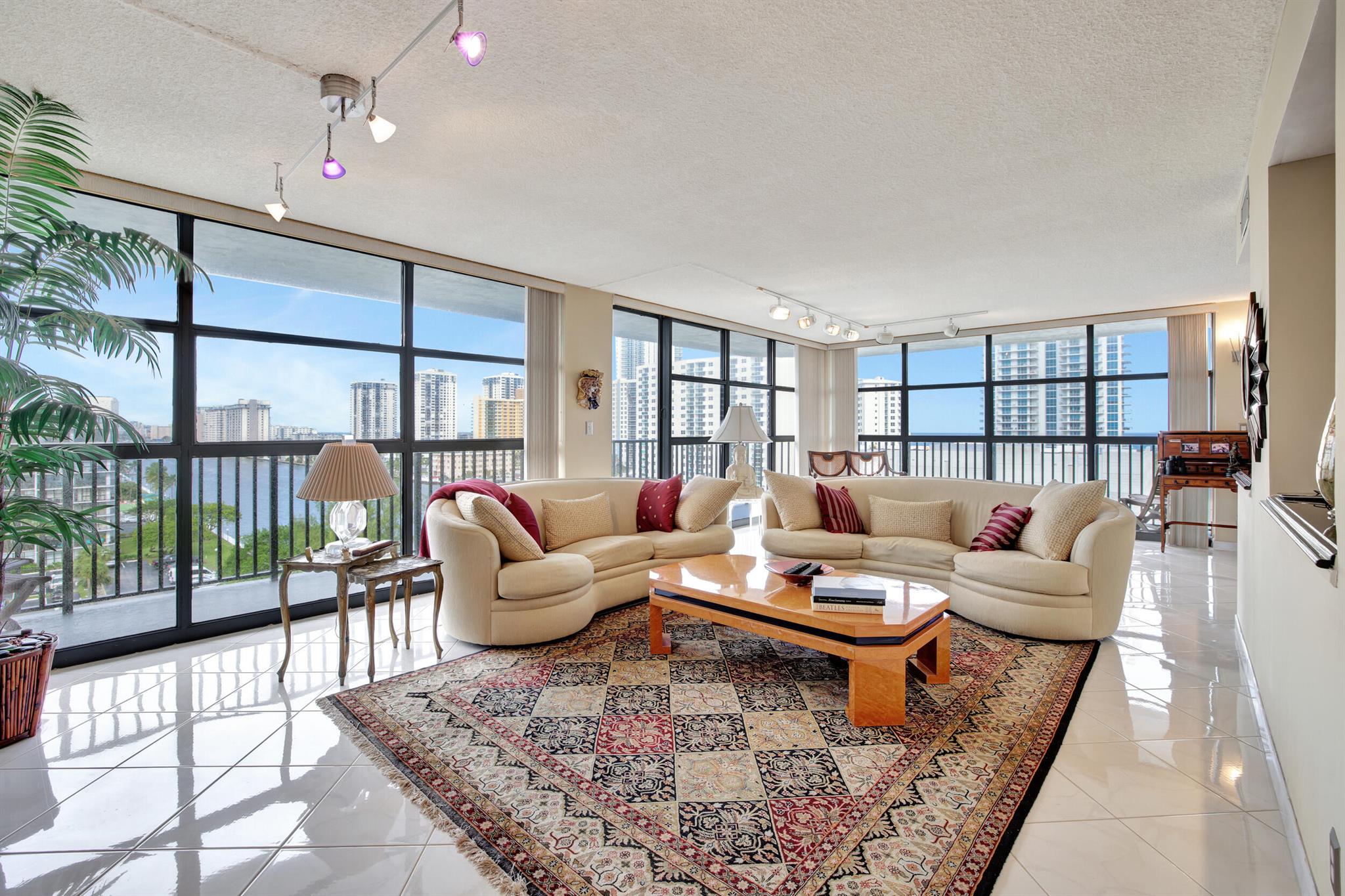 TOWERS OF OCEANVIEW SOUTH - Residential