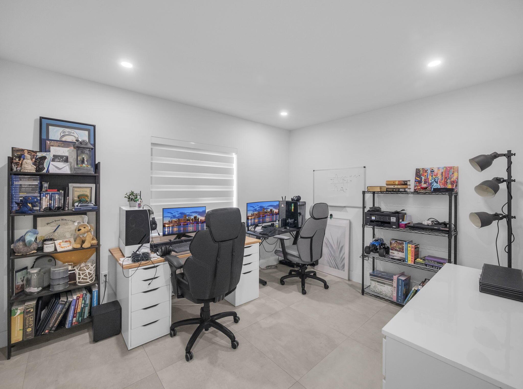 KERWOOD MANOR - Residential Lease