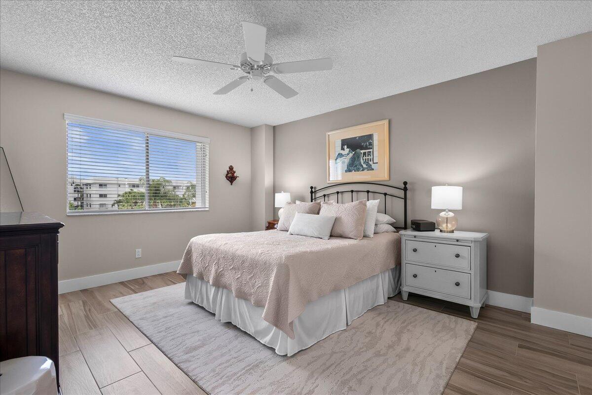 HAMLET AT POINCIANA CONDO - Residential