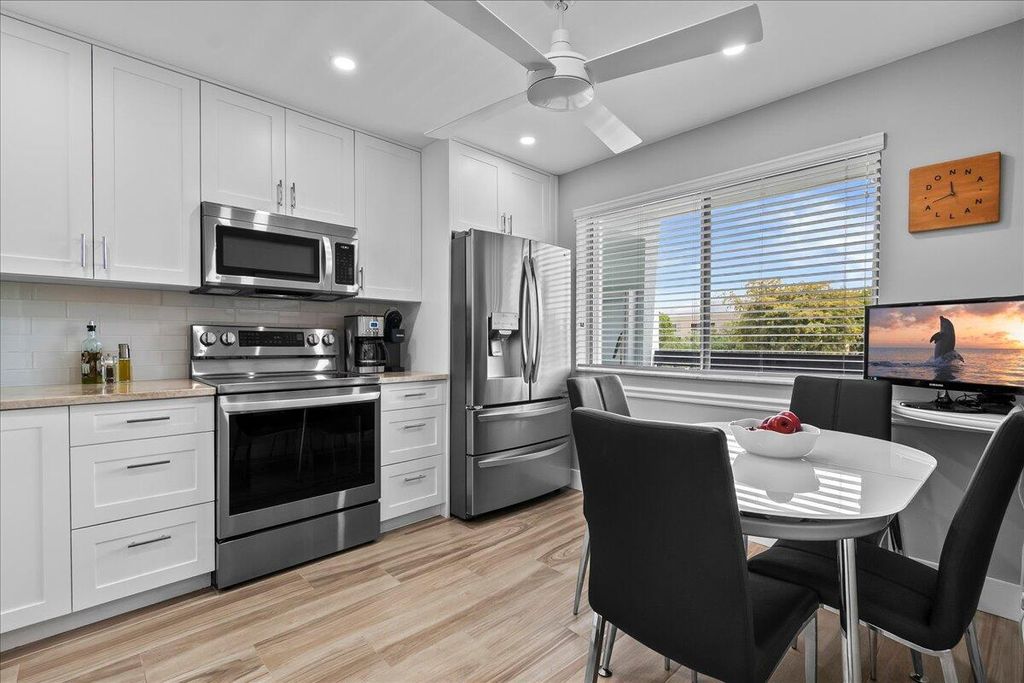 Photo of 6698 10th Avenue N #305, Lake Worth, FL 33461 (MLS # B26028233)