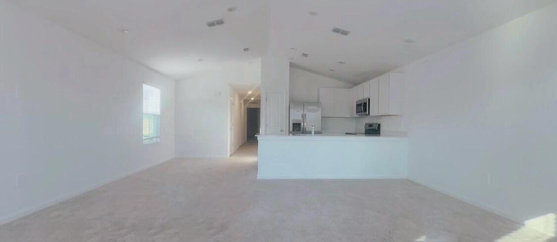 PEACE CREEK RESERVE - Residential Lease