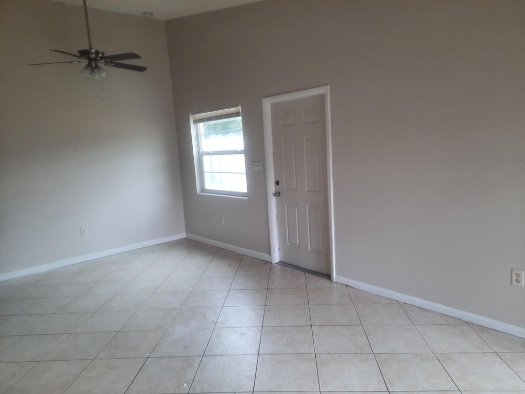 Photo of 2001 Oleander Boulevard #Unit C, Fort Pierce, FL 34950 (MLS # R11030970)