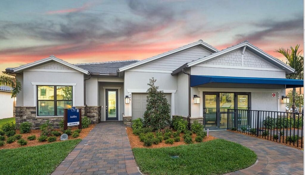 Photo of 446 SE Vallarta Drive, Port Saint Lucie, FL 34984 (MLS # R11056745)