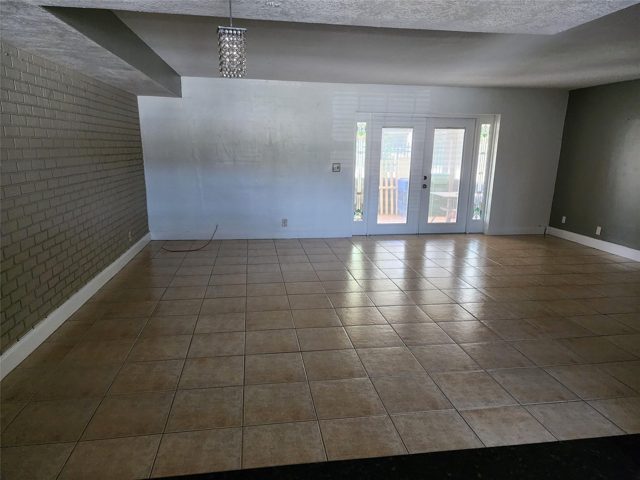 COLONIES TWO CONDO - Residential