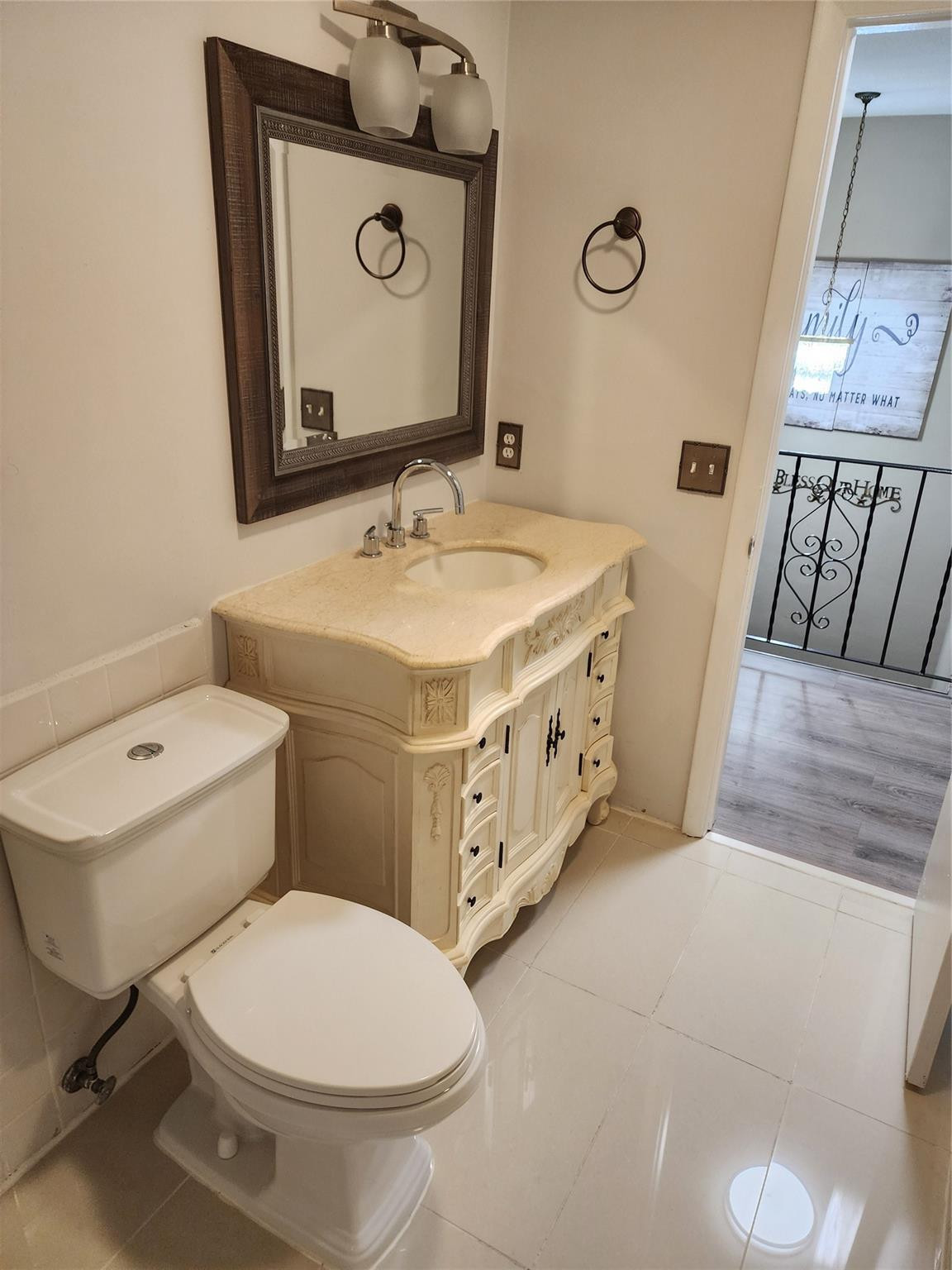 COLONIES TWO CONDO - Residential