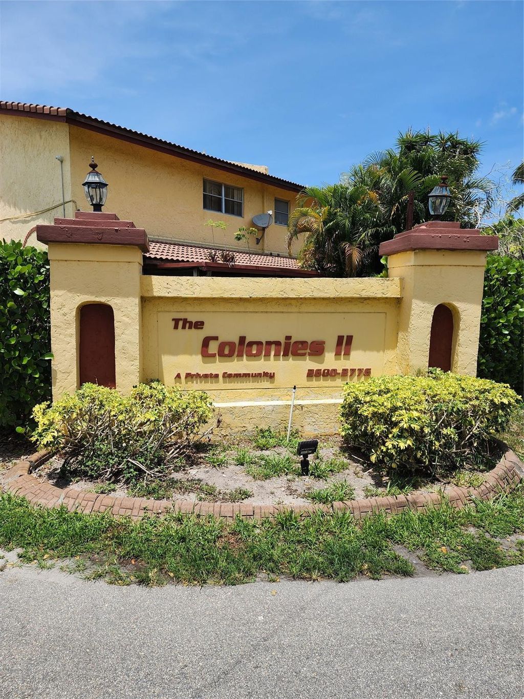 Photo of 2619 NW 47th Lane, Lauderdale Lakes, FL 33313 (MLS # B26012466)