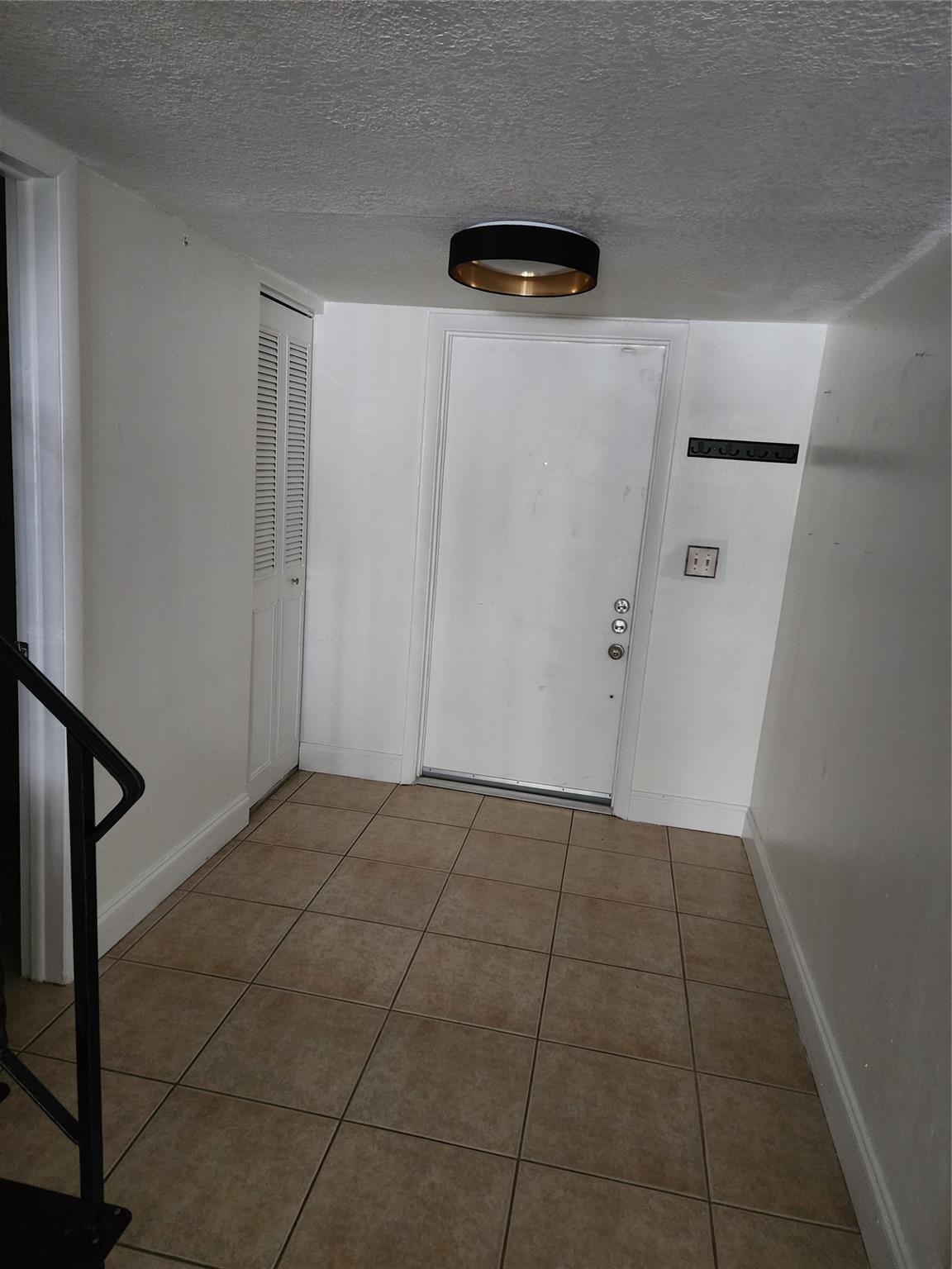 COLONIES TWO CONDO - Residential