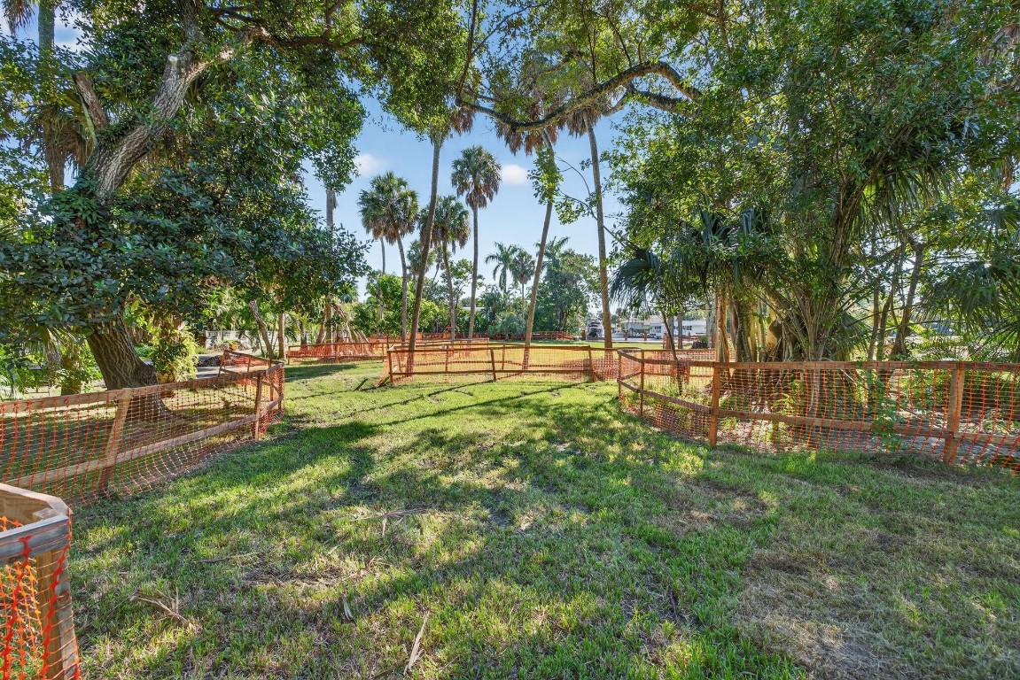PALM GROVE ACRES - Land