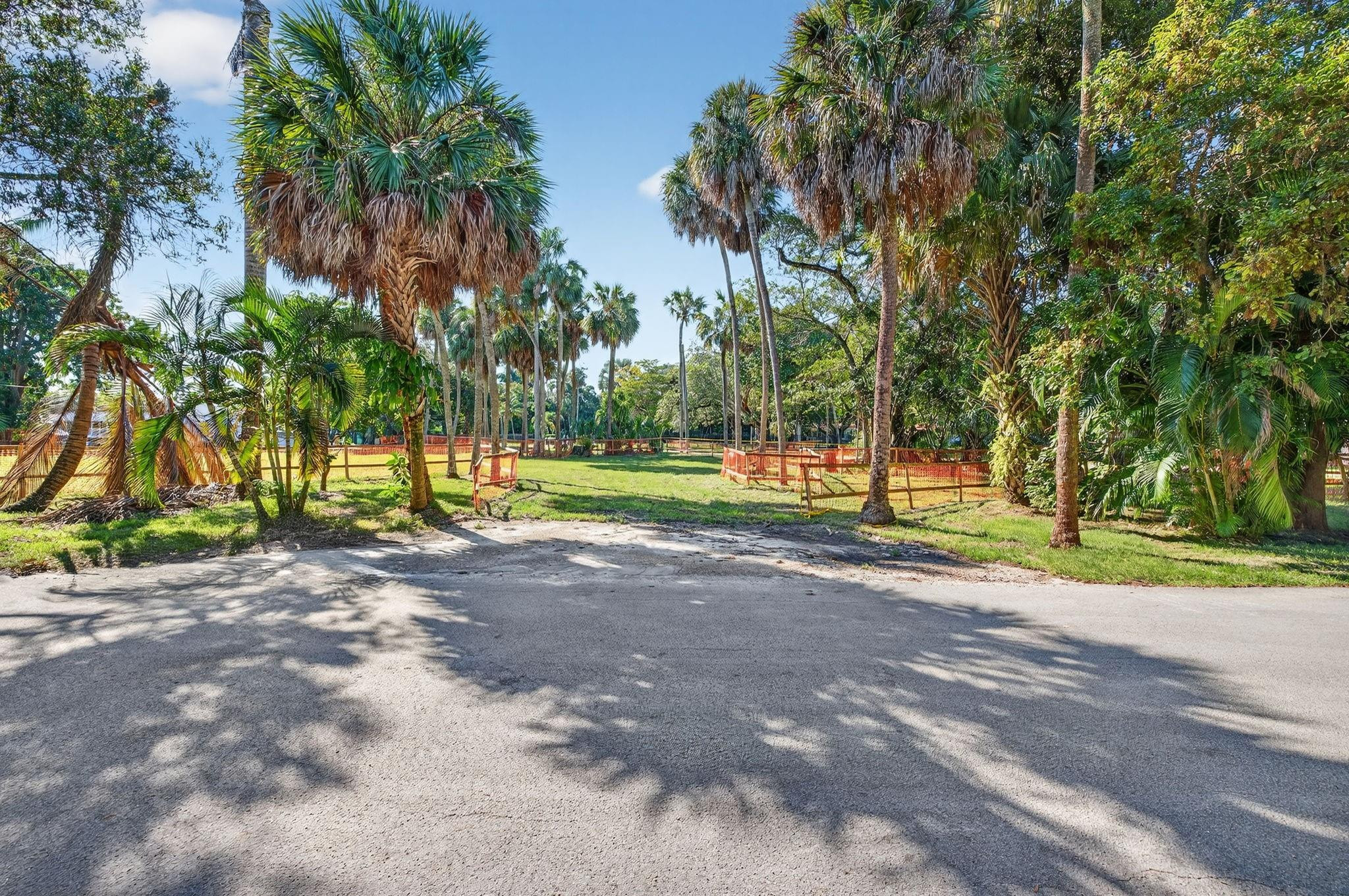 PALM GROVE ACRES - Land