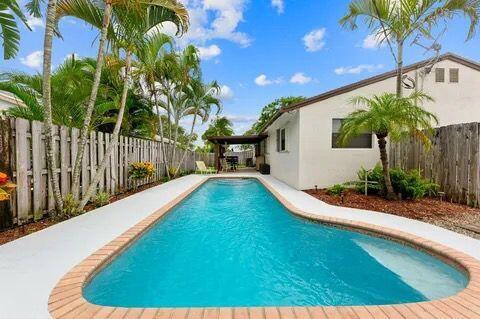 WEST DEERFIELD BEACH - Residential Lease