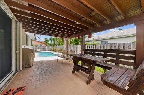 WEST DEERFIELD BEACH - Residential Lease