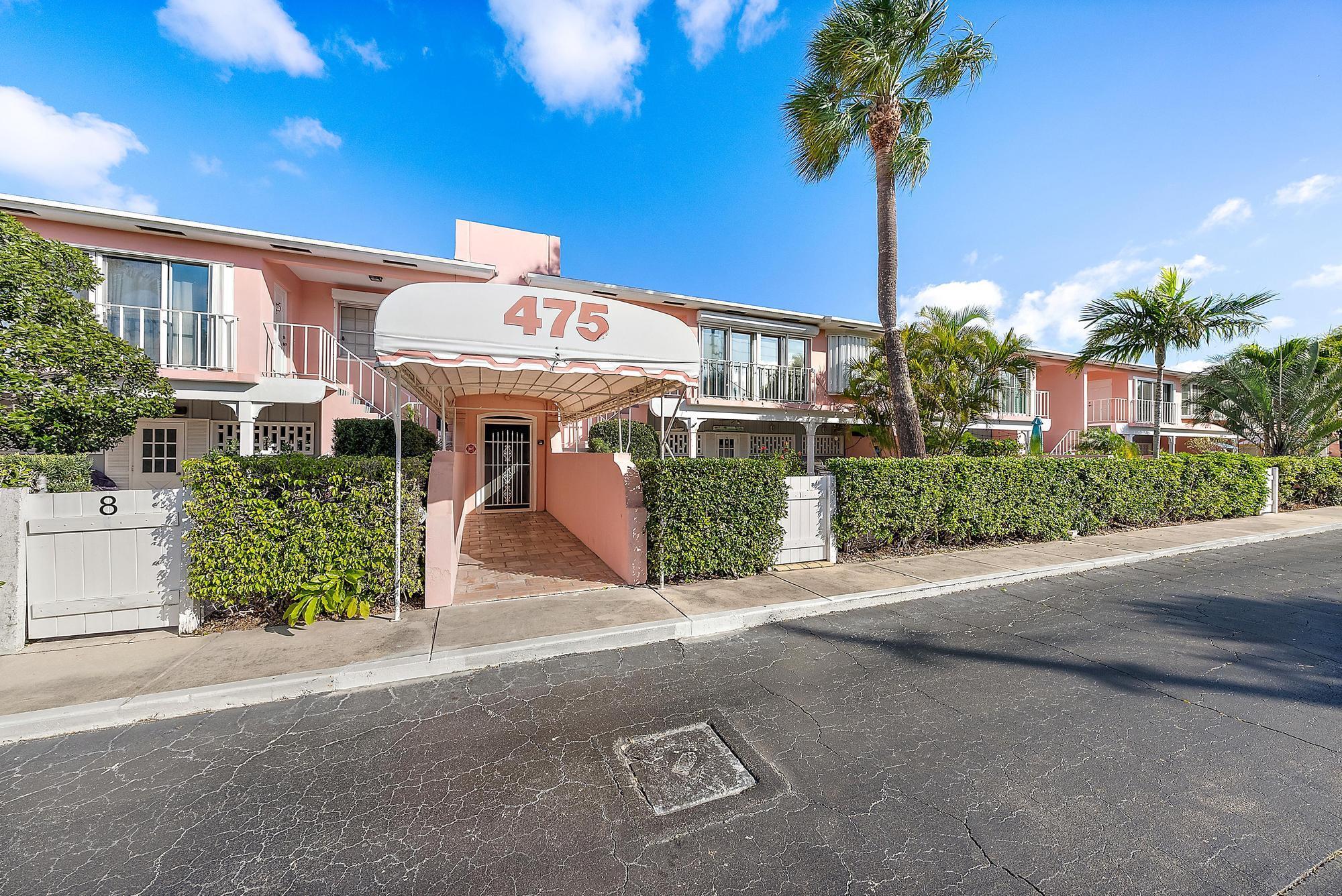 CARRIAGE HOUSE CONDO - Residential Lease