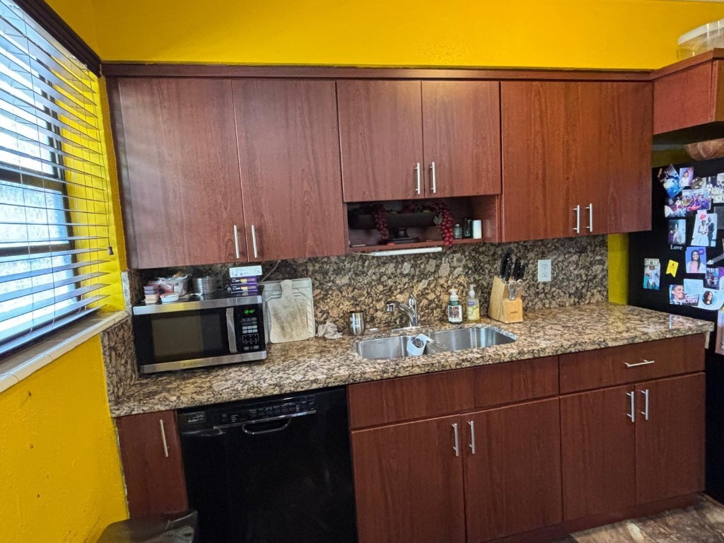 CAROL CITY GARDENS - Residential