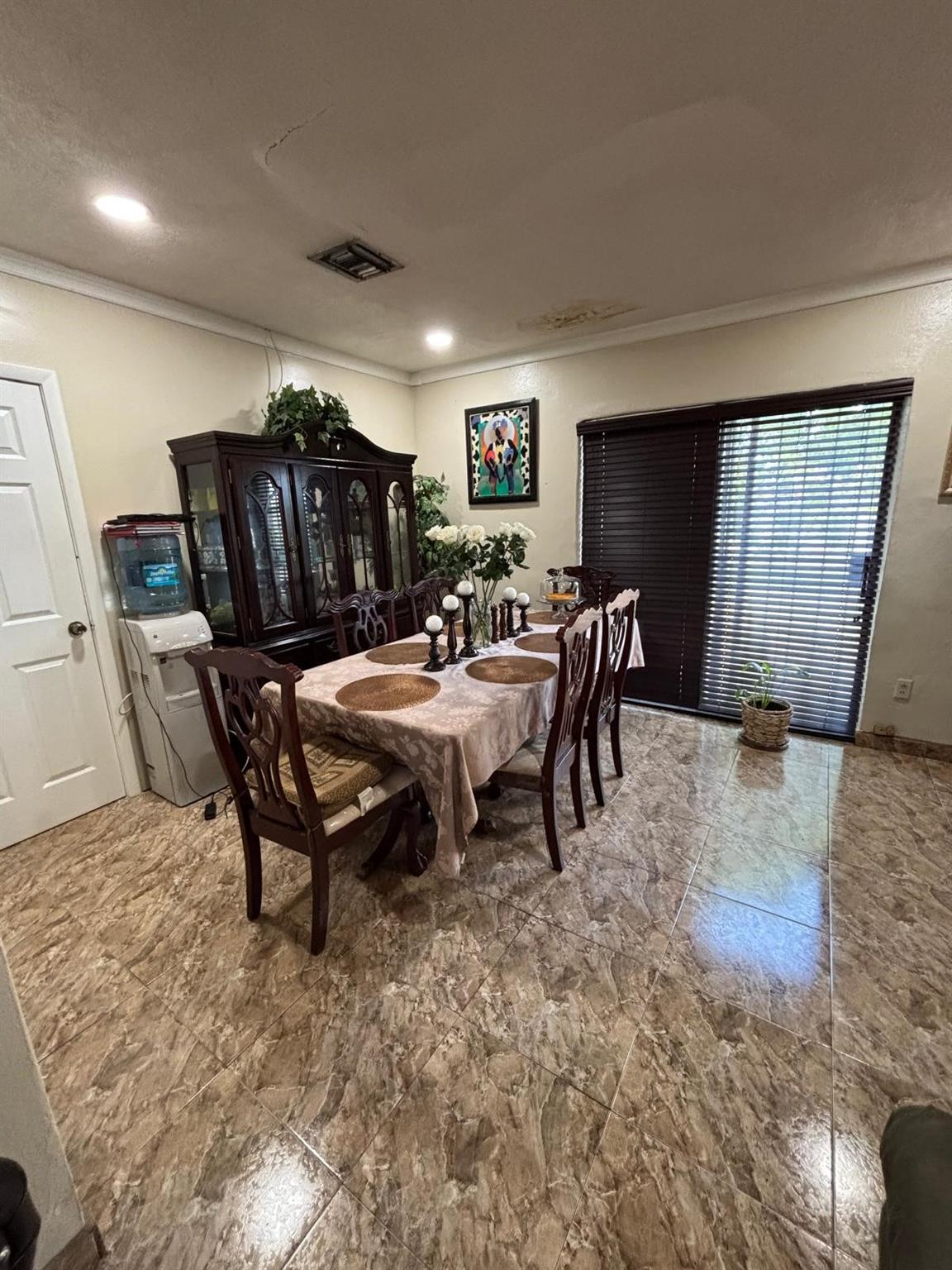 CAROL CITY GARDENS - Residential