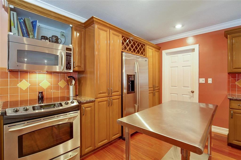 Lake Placid 35-23 B - Residential