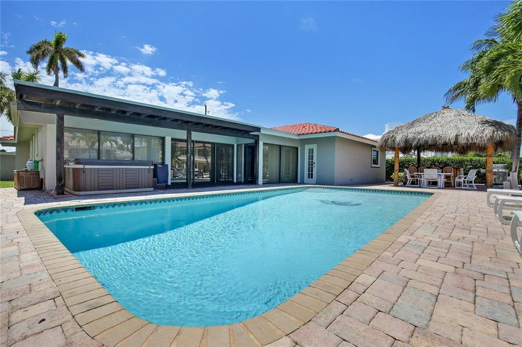 Lake Placid 35-23 B - Residential