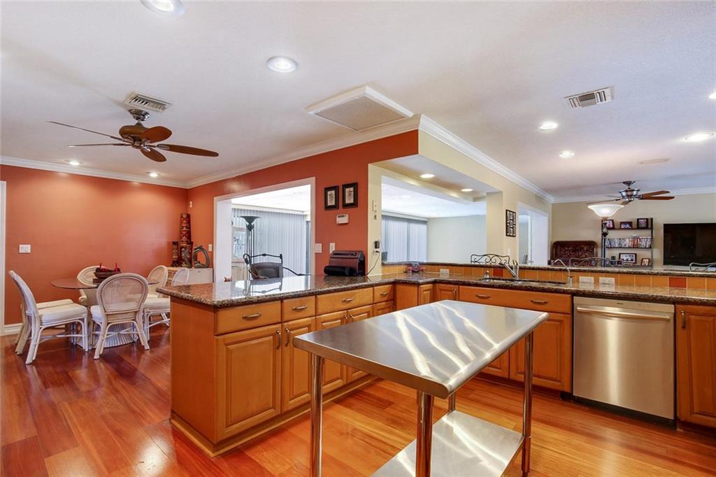 Lake Placid 35-23 B - Residential