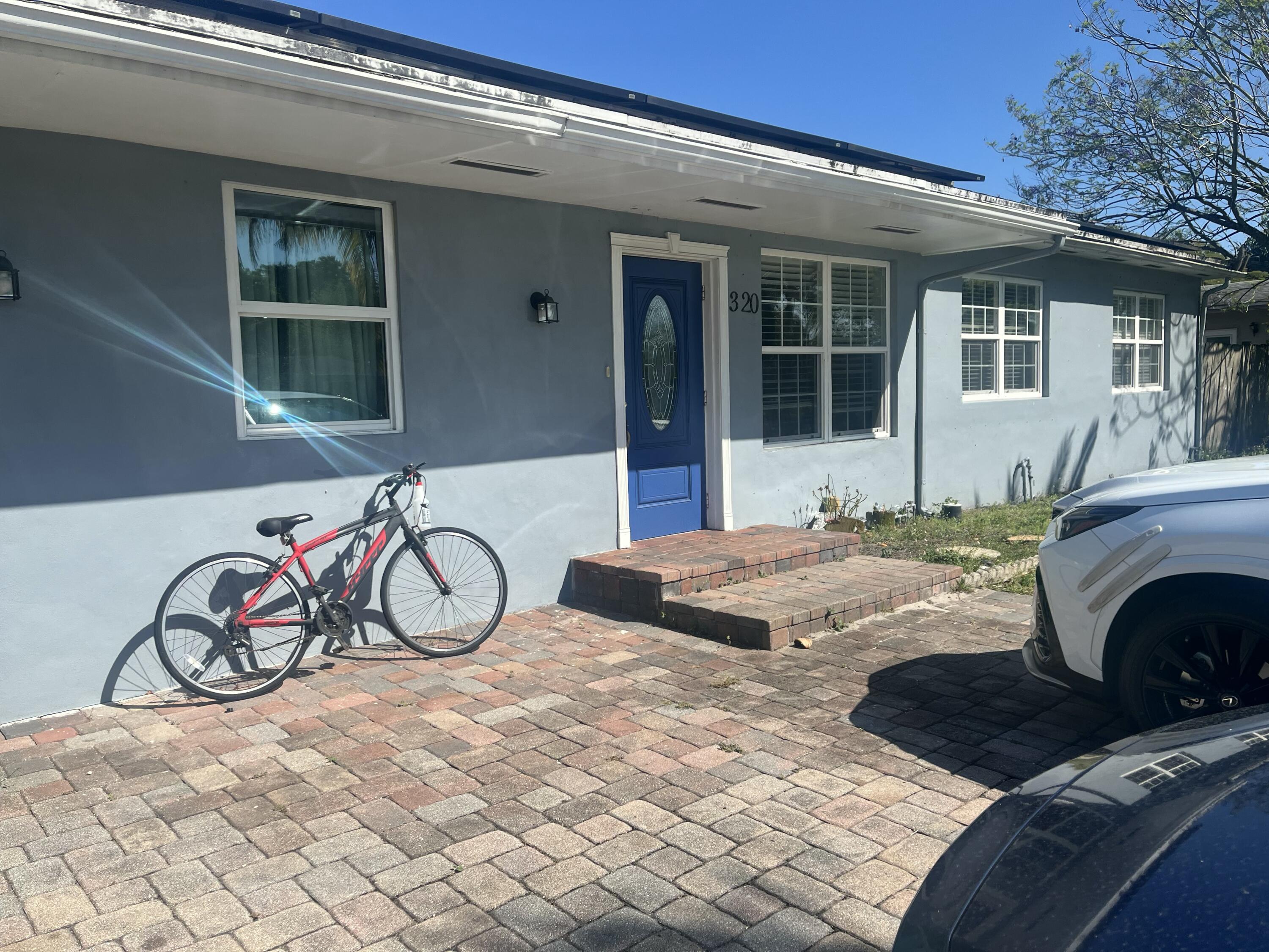 320 Poe Drive