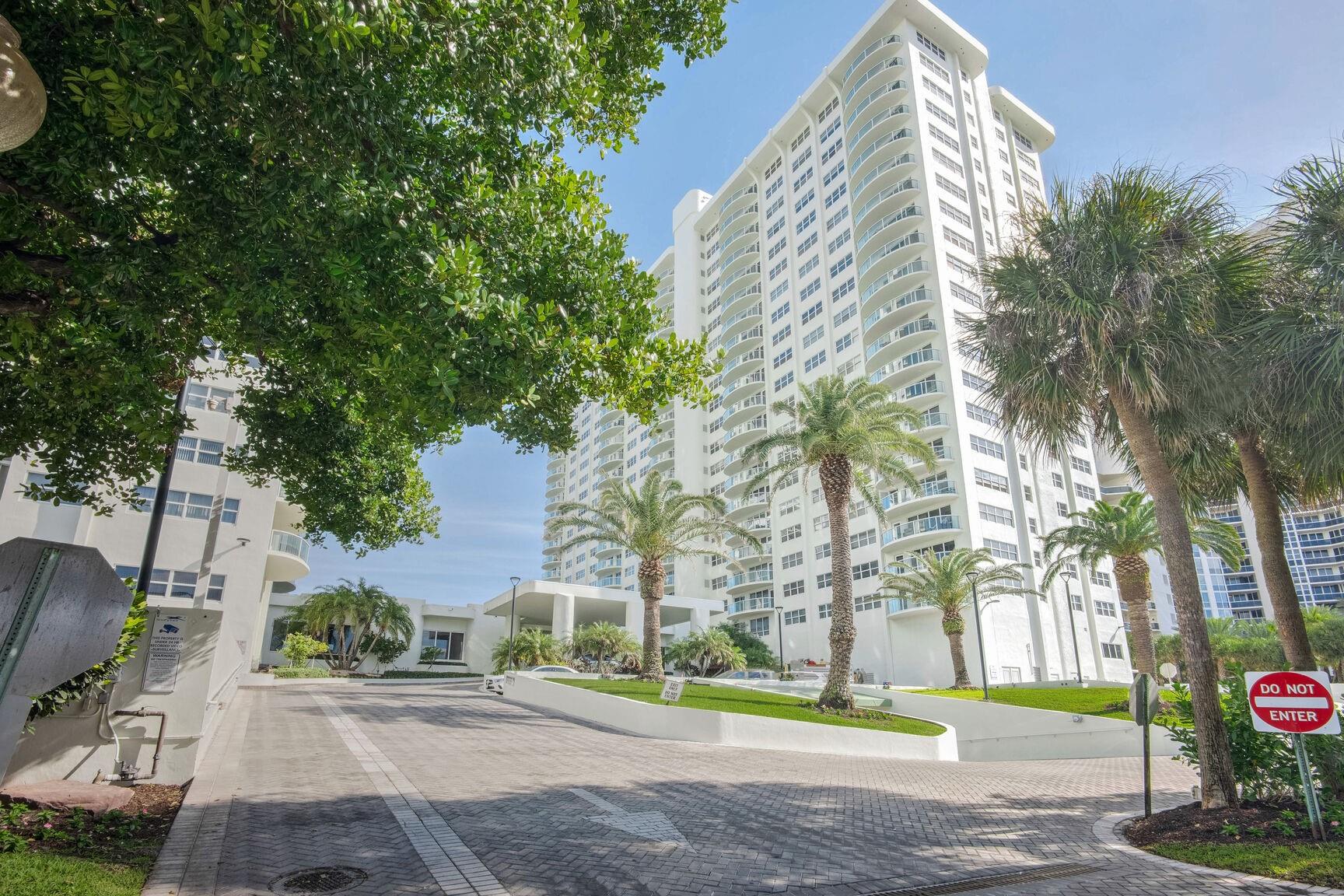 3400 Galt Ocean Dr 309S