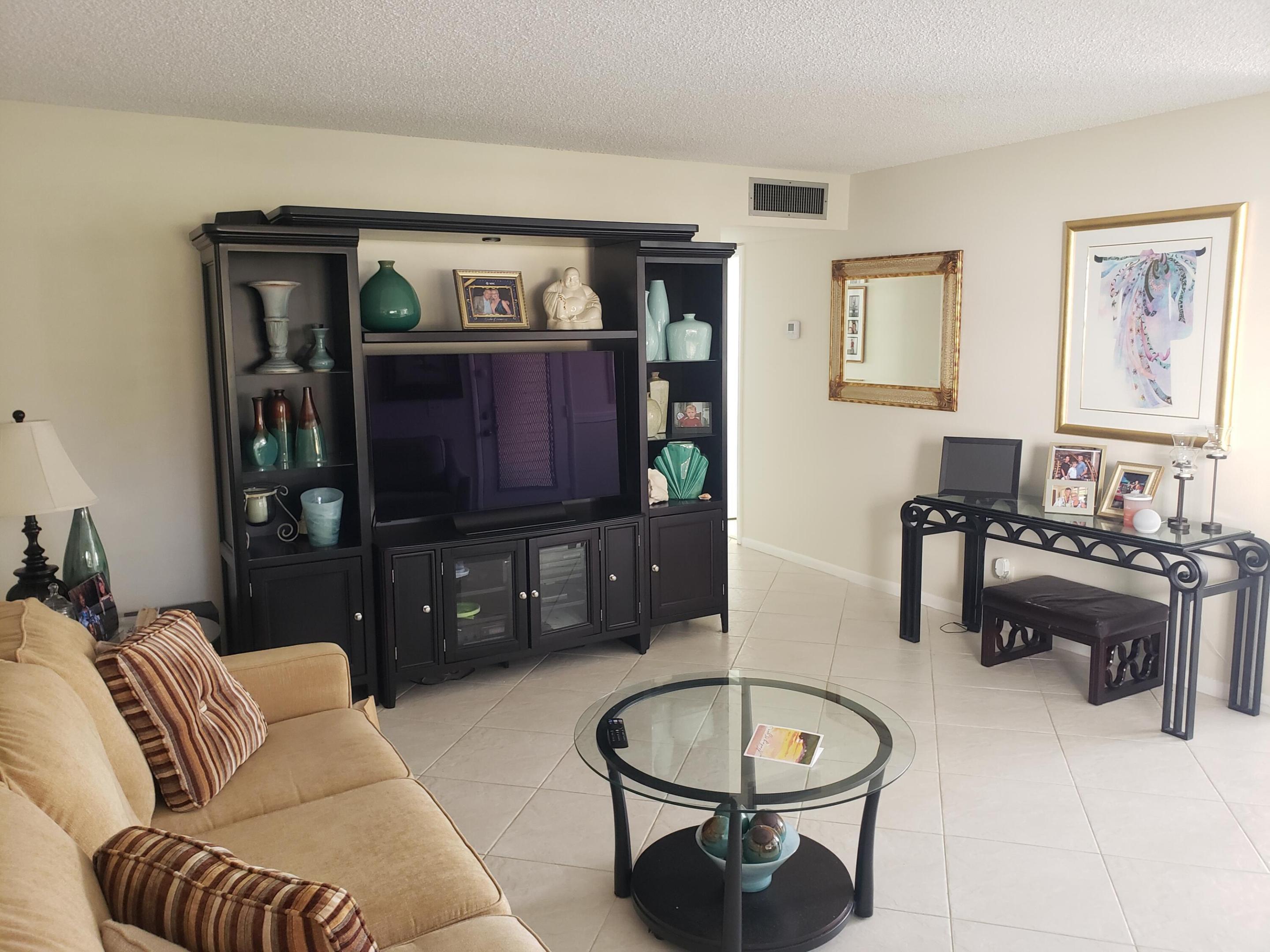 KINGS POINT PIEDMONT CONDOS - Residential Lease