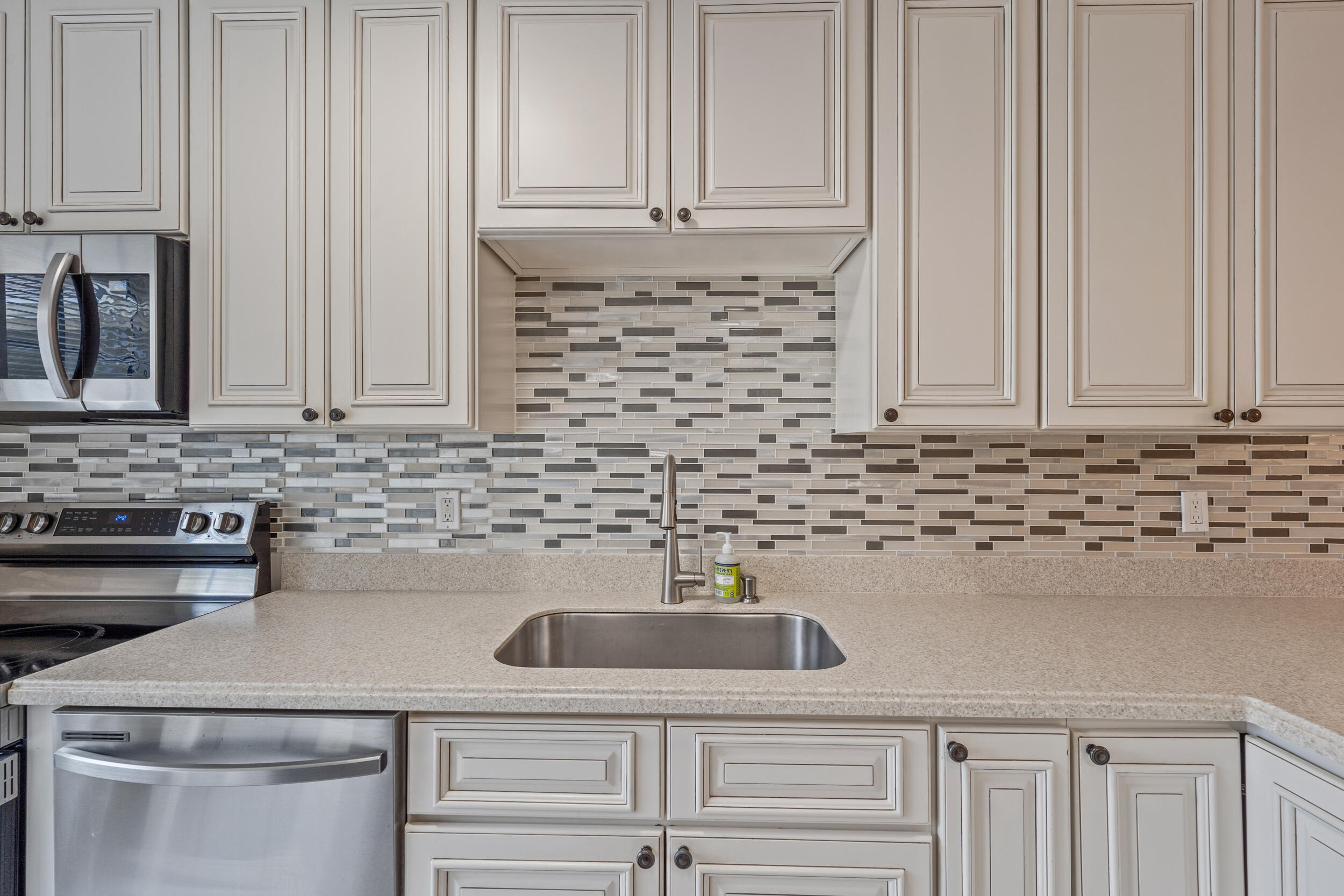 Villas of Village Green - Residential Lease