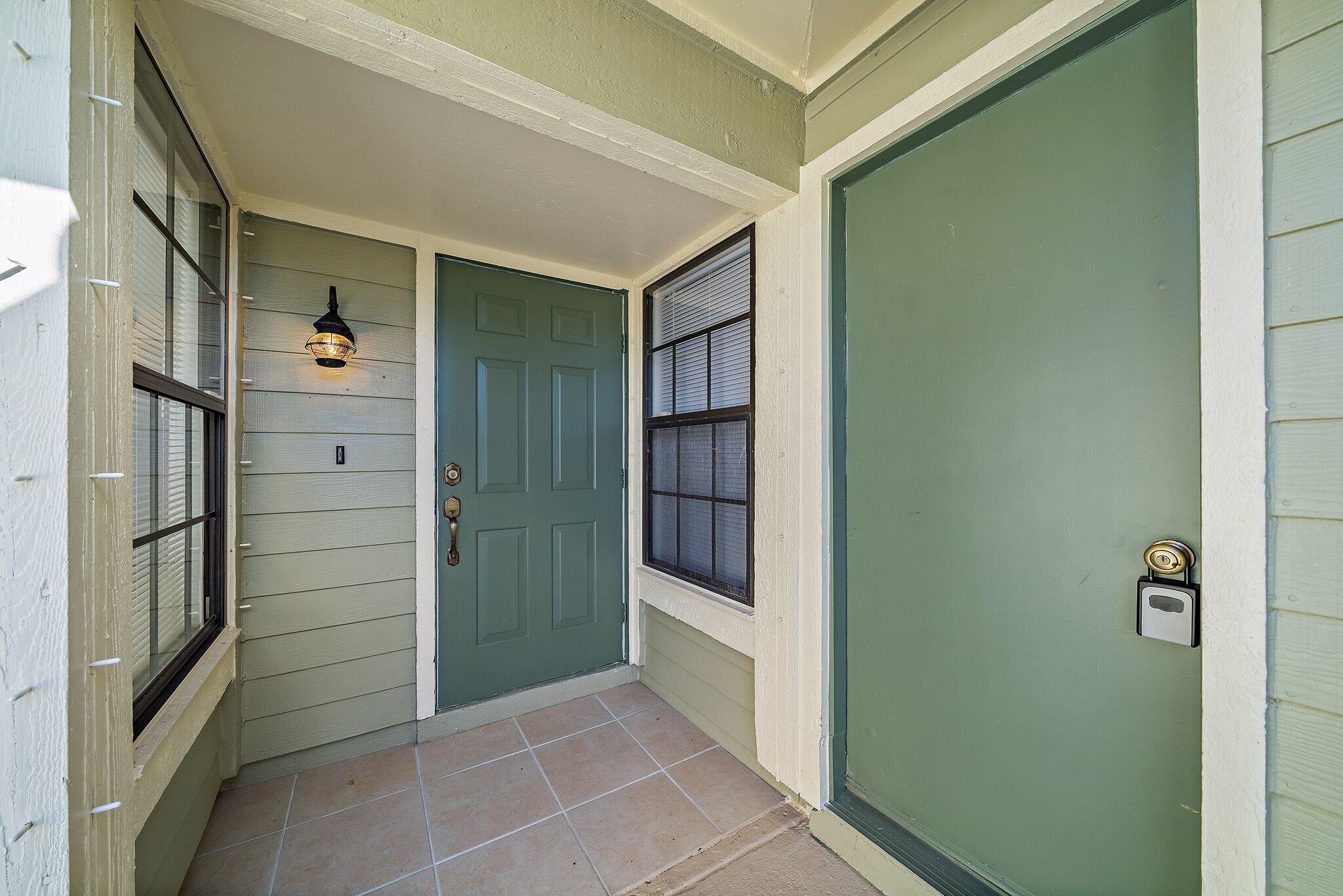 Villas of Village Green - Residential Lease