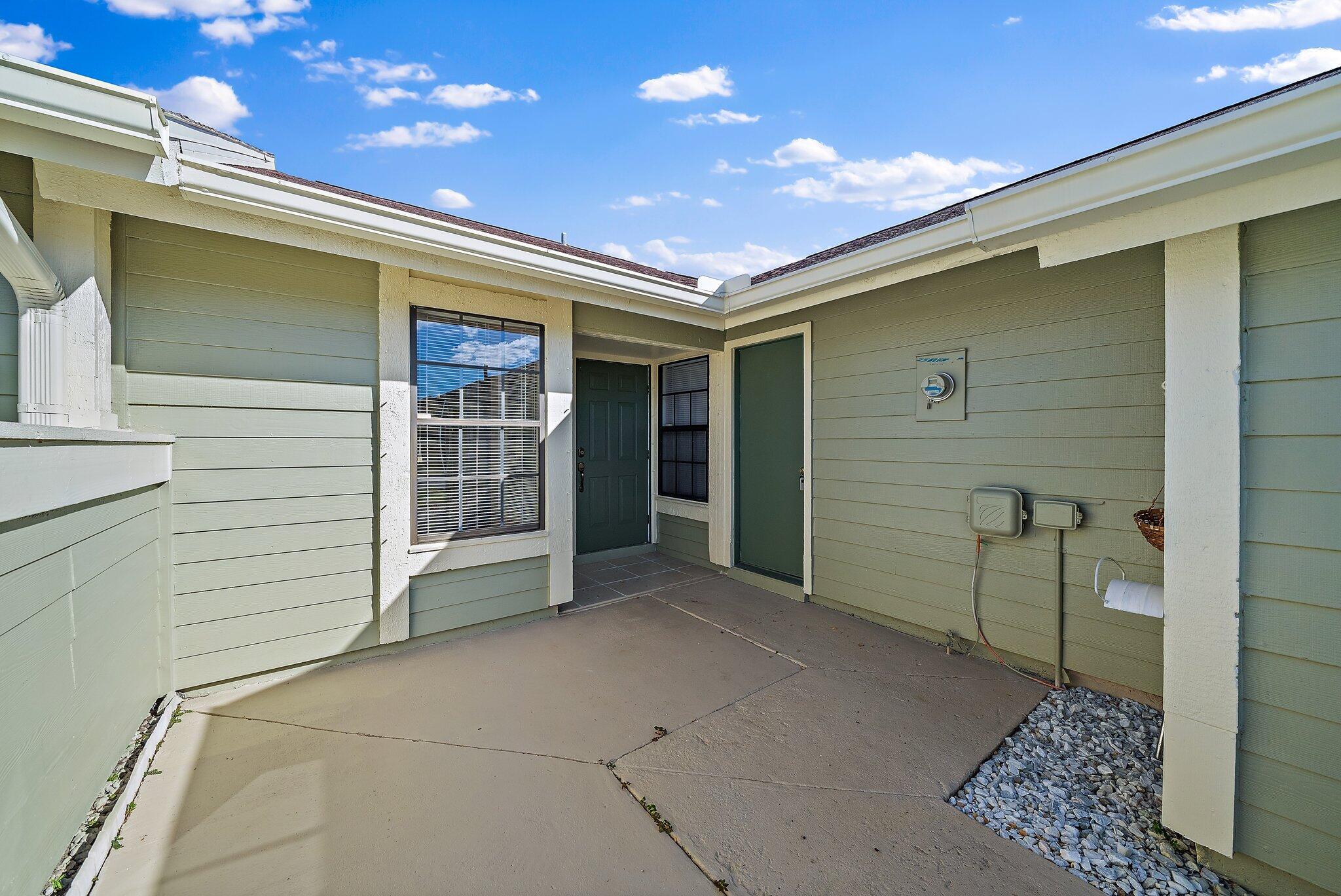 Villas of Village Green - Residential Lease