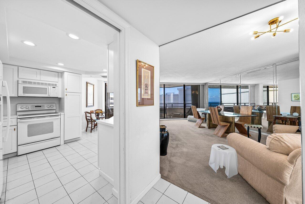 3560 S Ocean Boulevard 809