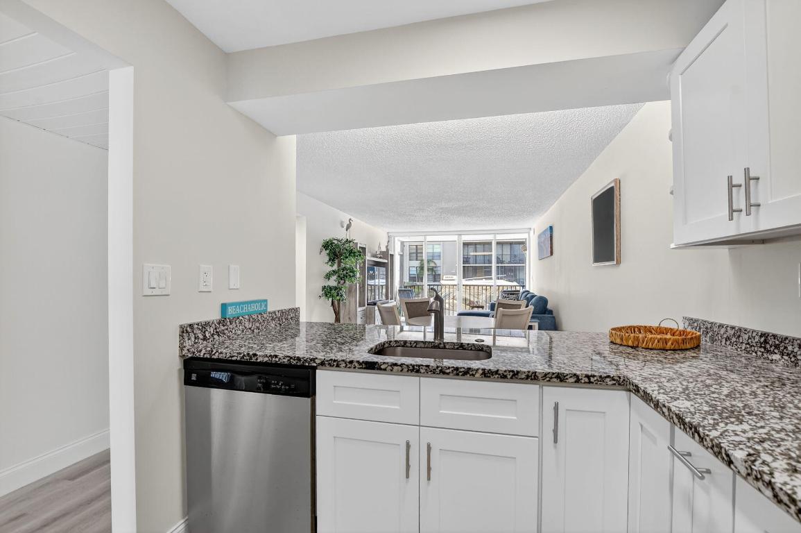 Boca Bayou - Residential Lease