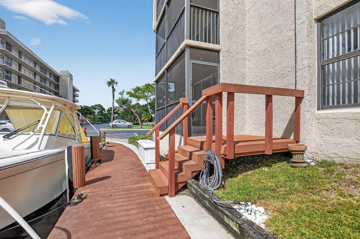 Boca Bayou - Residential Lease