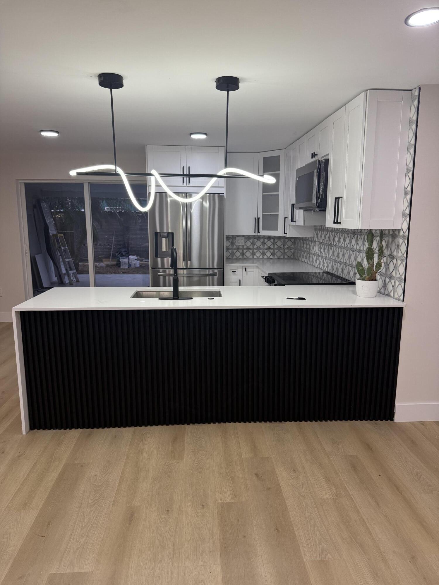 884 Montego Dr Drive