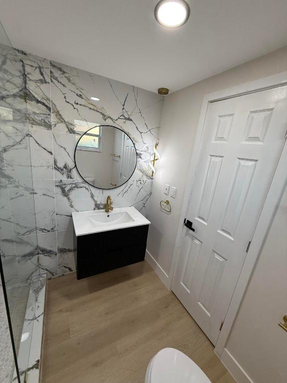 DILLMAN HEIGHTS 3 IN - Residential