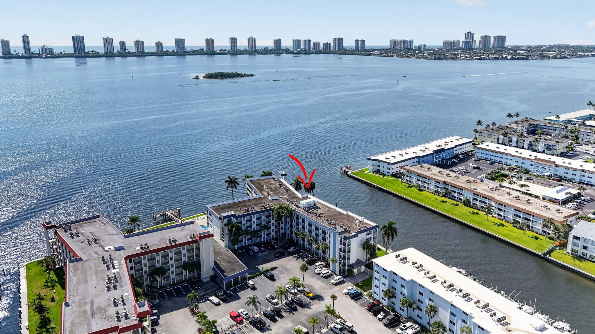 100 Paradise Harbour Boulevard 307