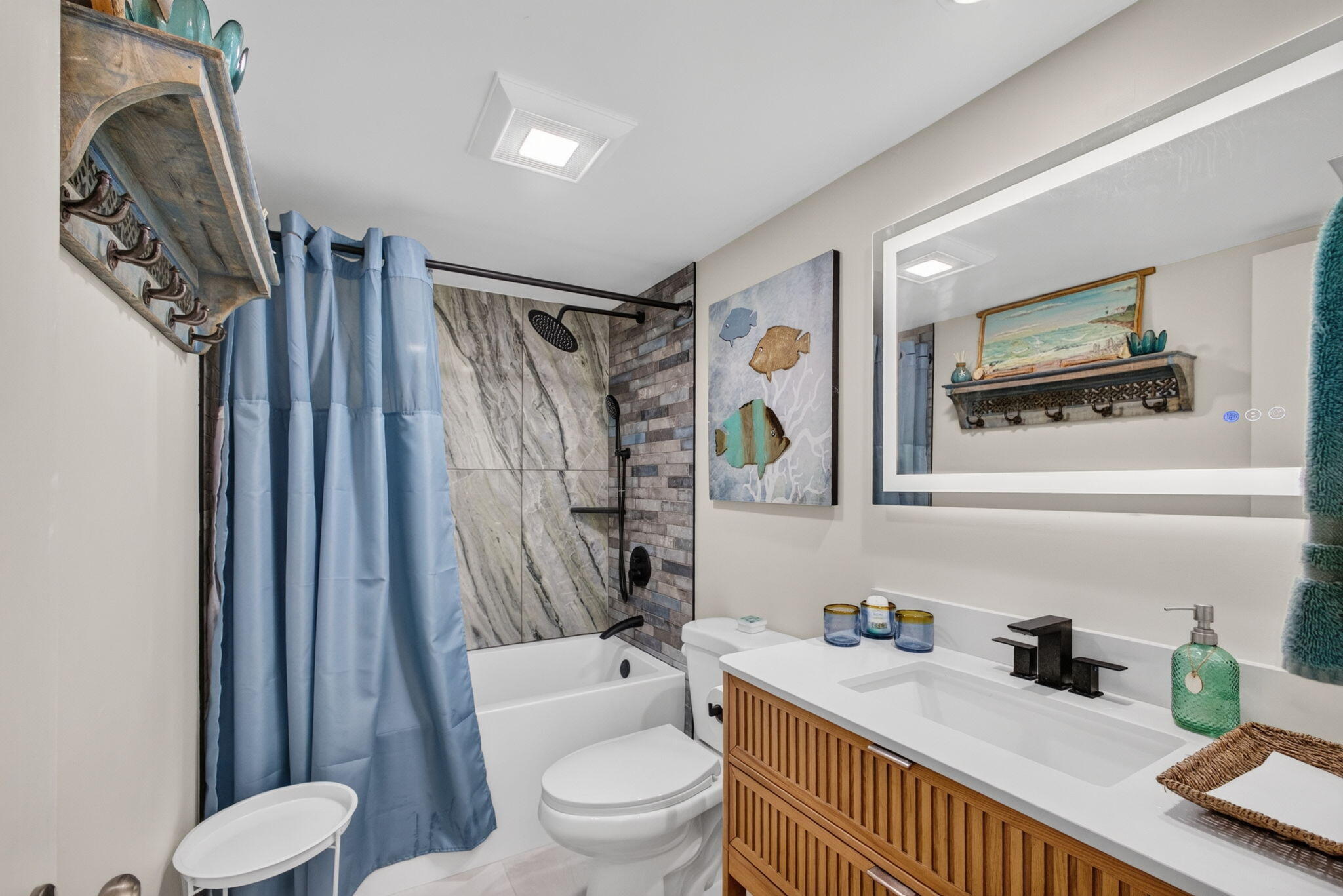 100 Paradise Harbour Boulevard 307