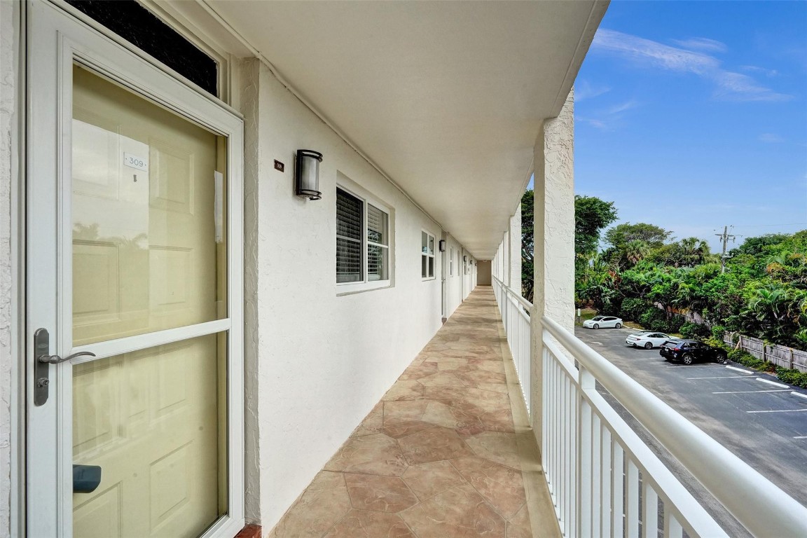 1541 S Ocean Boulevard 309
