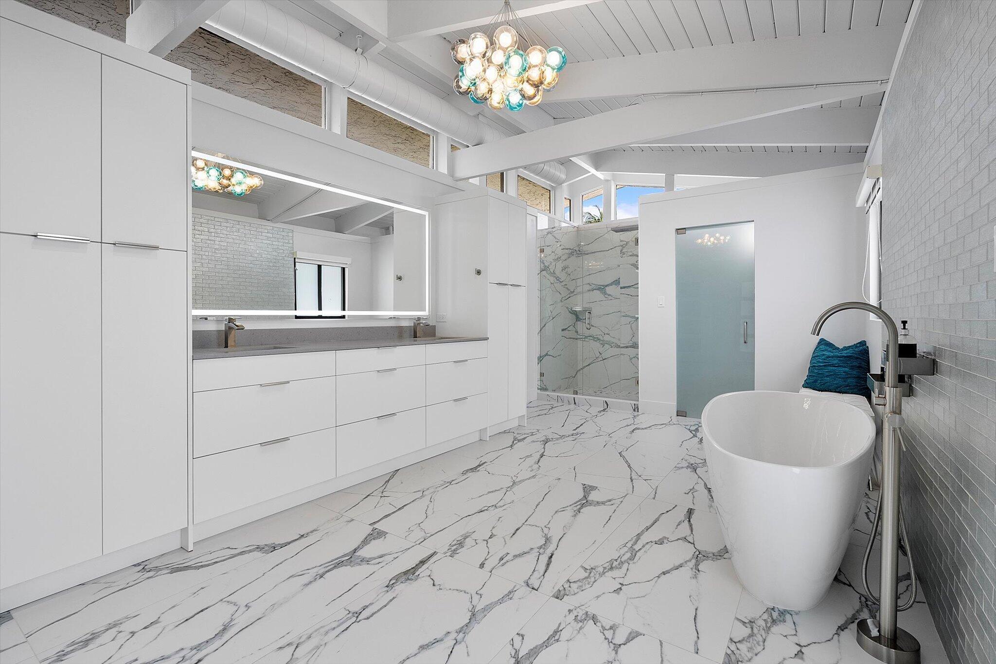CORAL KEY VILLAS 6TH SEC - Residential