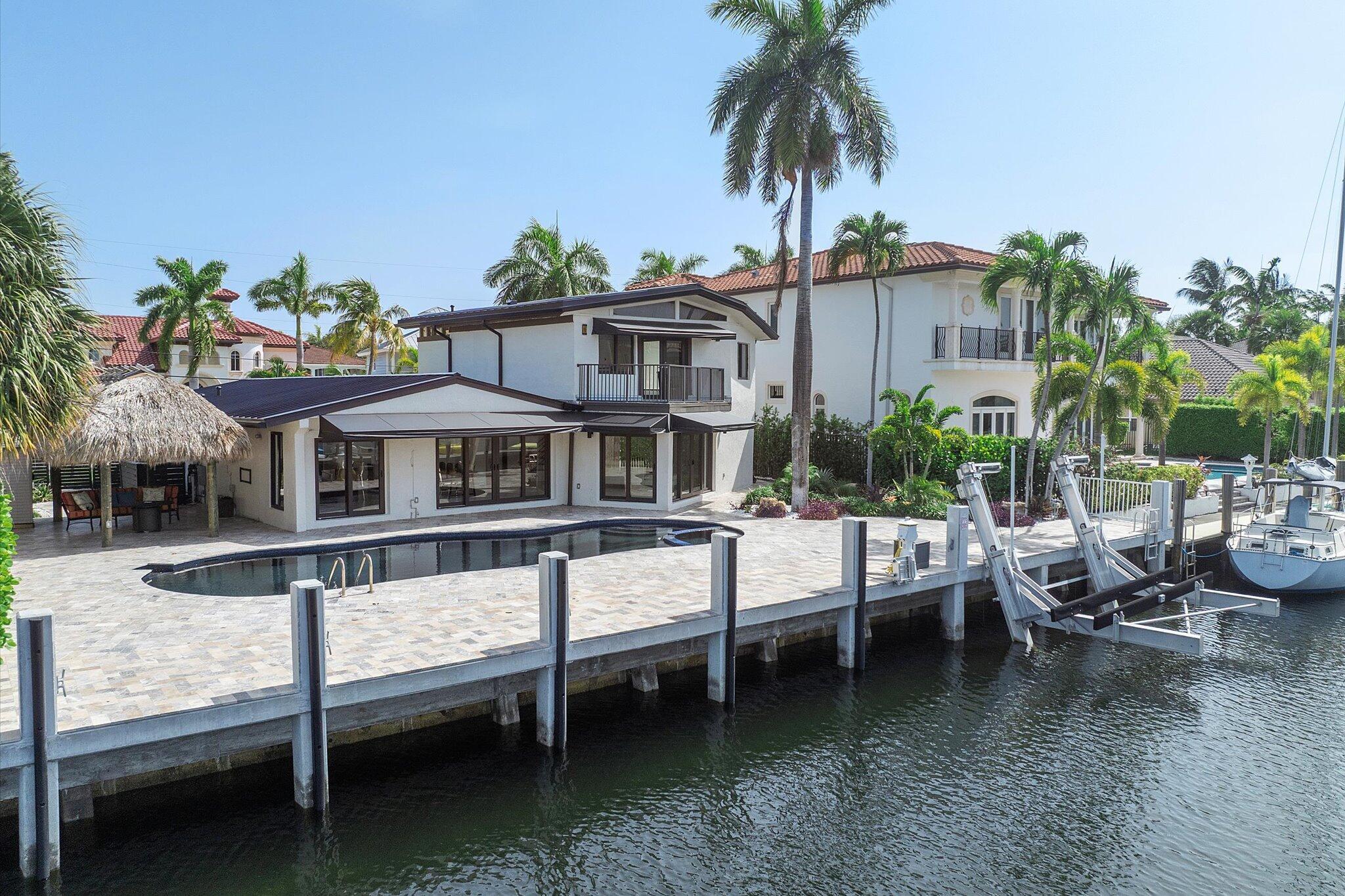 CORAL KEY VILLAS 6TH SEC - Residential