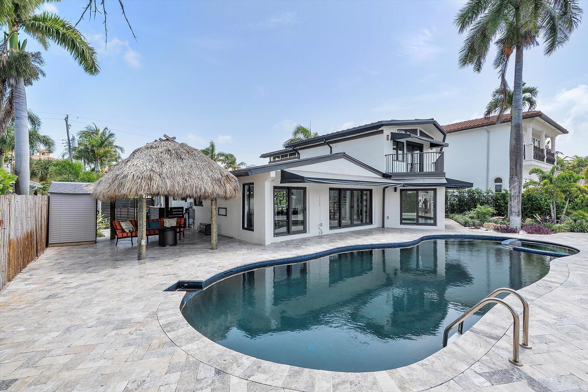 CORAL KEY VILLAS 6TH SEC - Residential