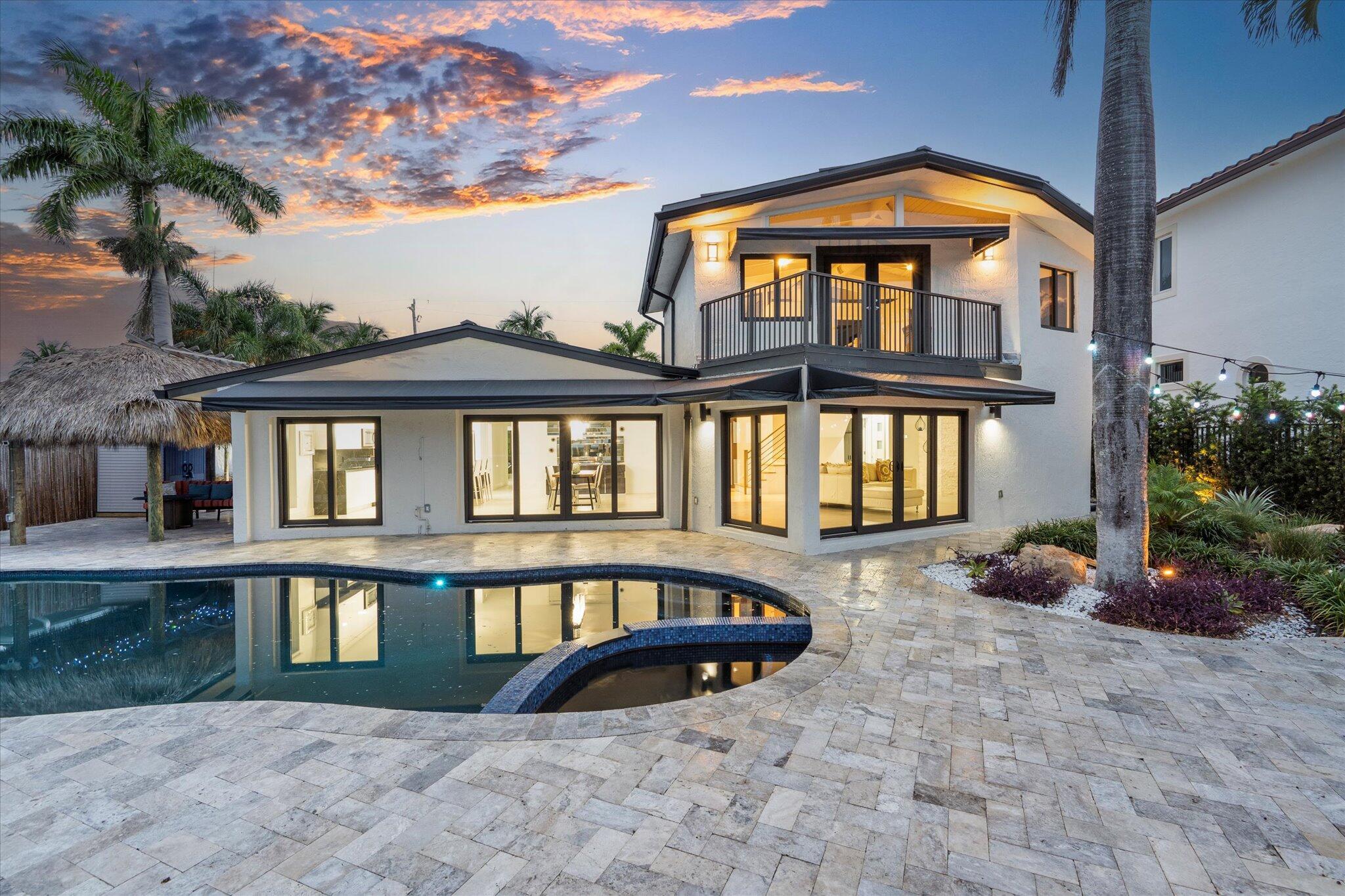 CORAL KEY VILLAS 6TH SEC - Residential