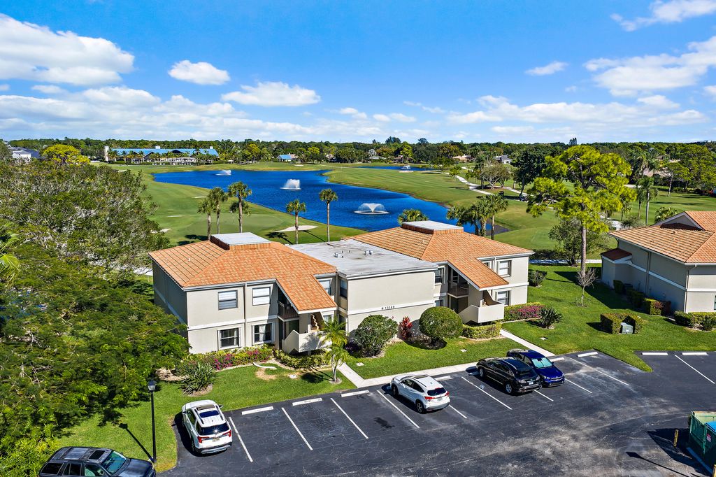 Photo of 13369 Touchstone Place #203, Palm Beach Gardens, FL 33418 (MLS # R11154051)