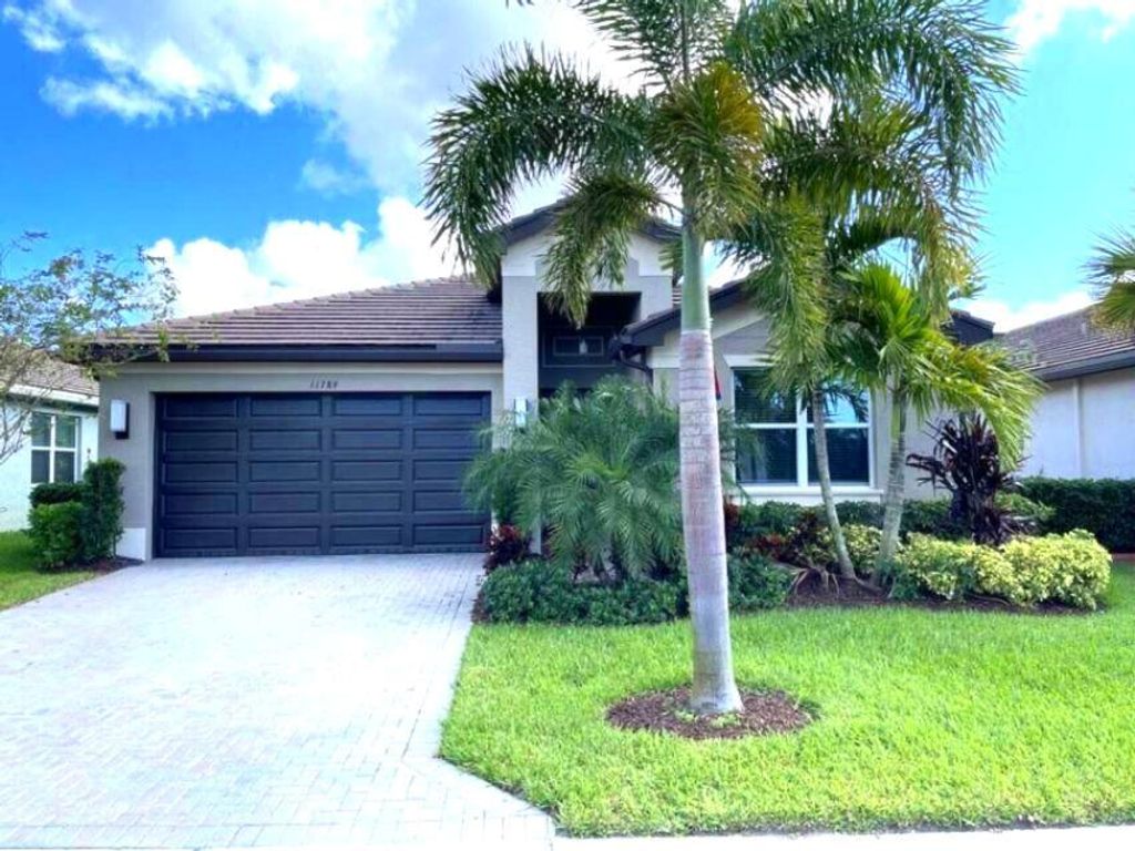 Photo of 11789 SW Hawthorne Hill Road, Port Saint Lucie, FL 34987 (MLS # R11084606)