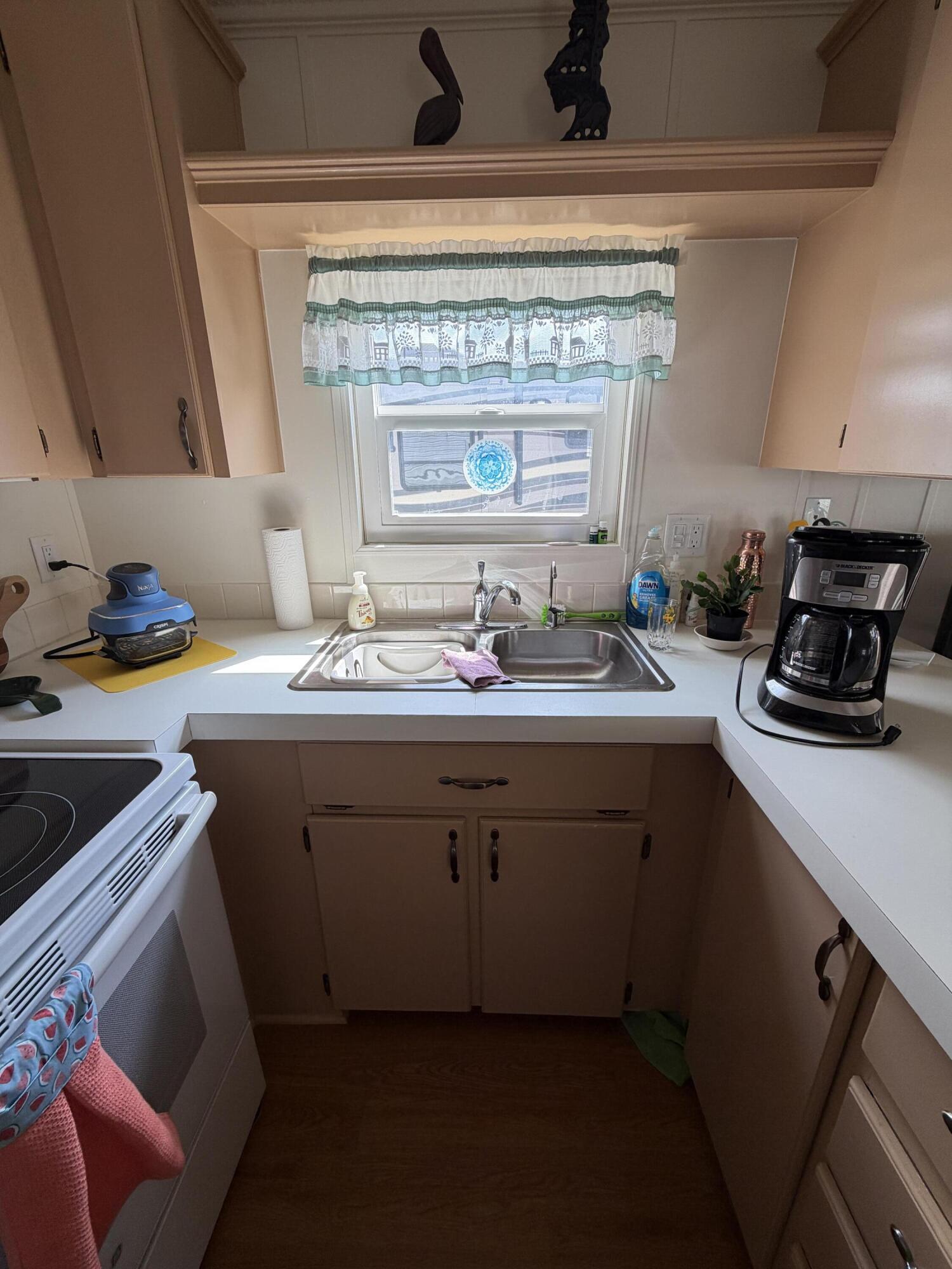 ANCIENT OAKS RV RESORT NO V - Residential