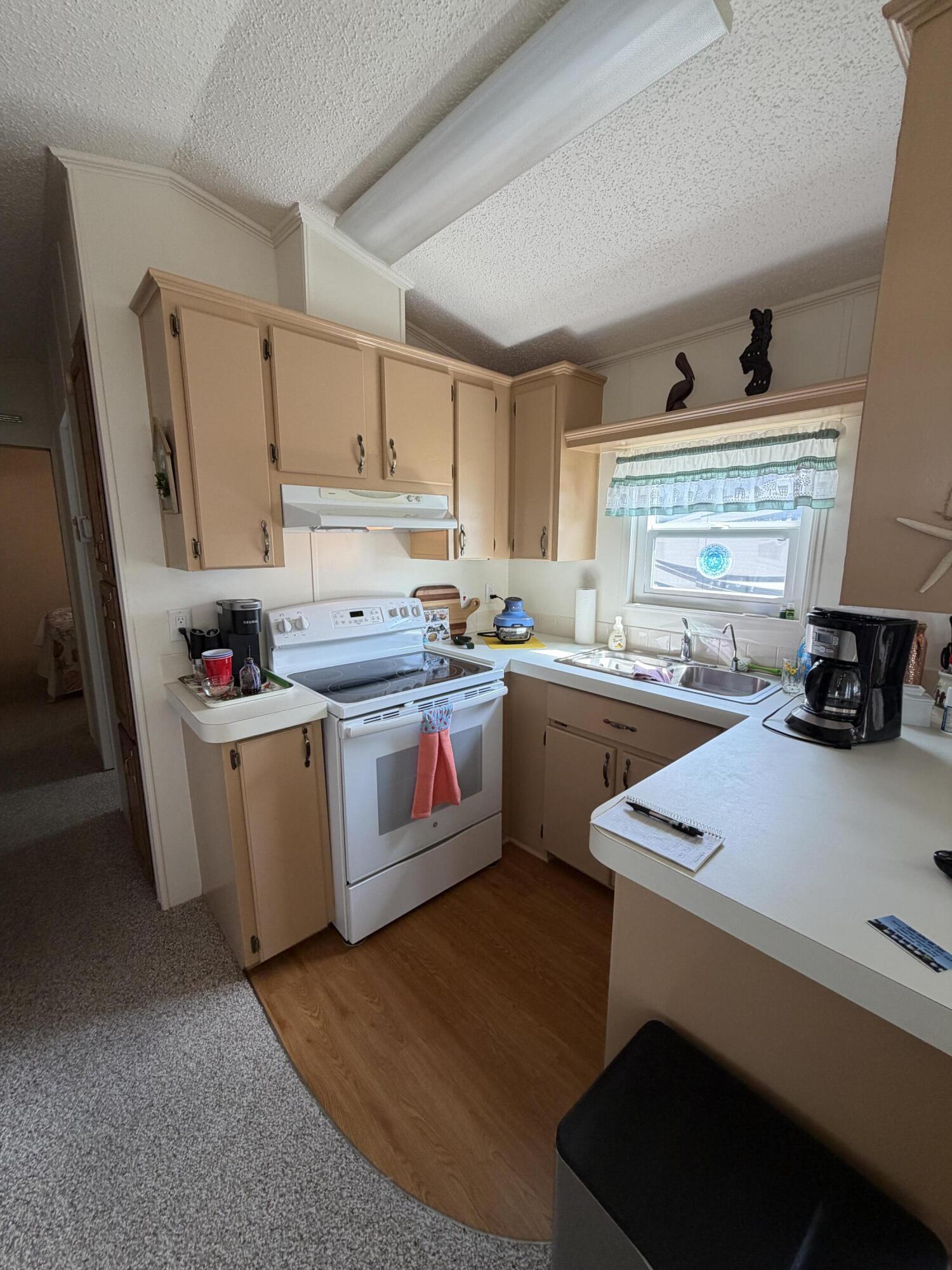 ANCIENT OAKS RV RESORT NO V - Residential