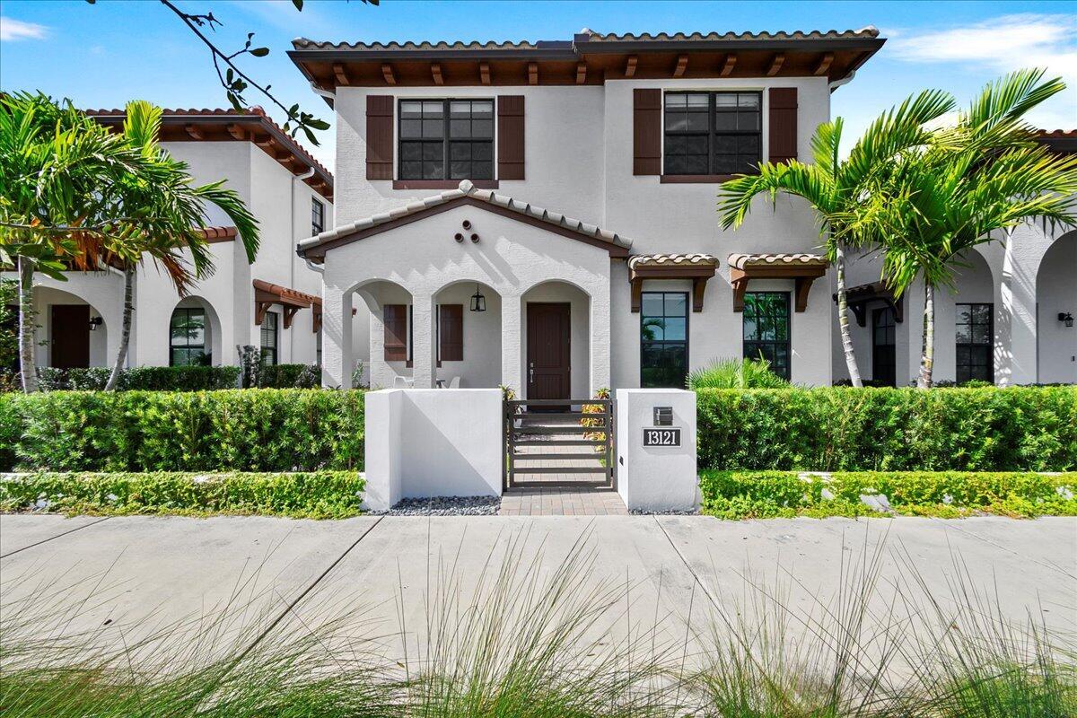 13121 Alton Road