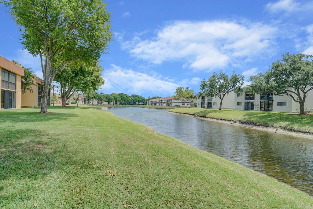 Photo of 15216 Lakes Of Delray Boulevard #129, Delray Beach, FL 33484 (MLS # R10975273)