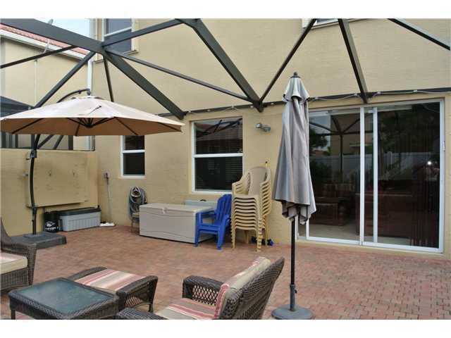 MINI ASSEMBLAGE PUD 8 - Residential Lease