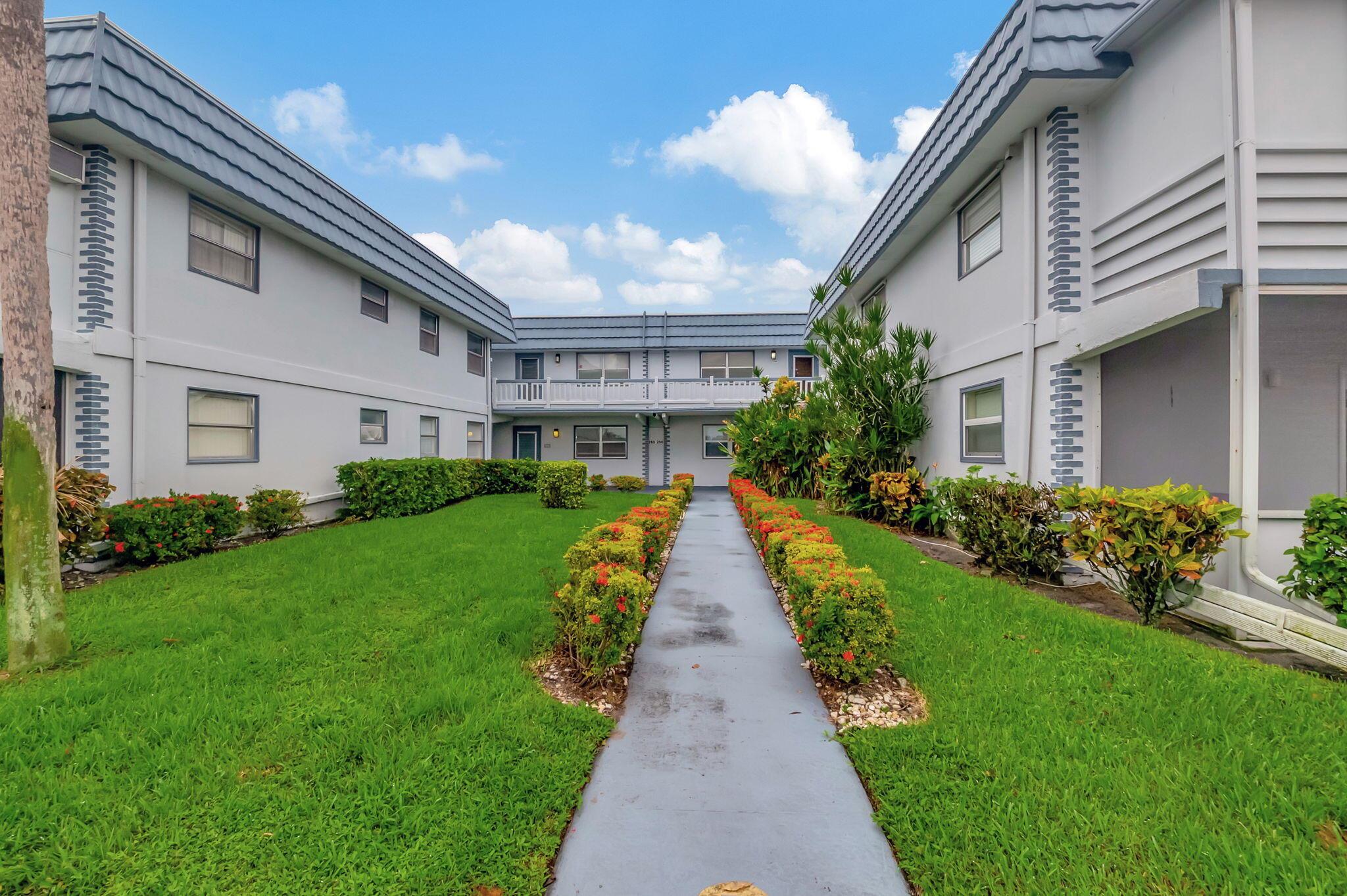 KINGS POINT TUSCANY CONDO - Residential Lease