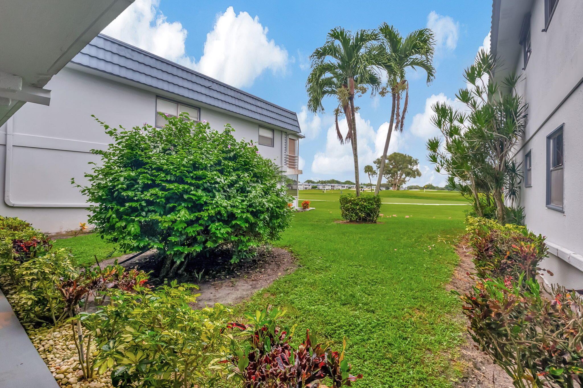 KINGS POINT TUSCANY CONDO - Residential Lease