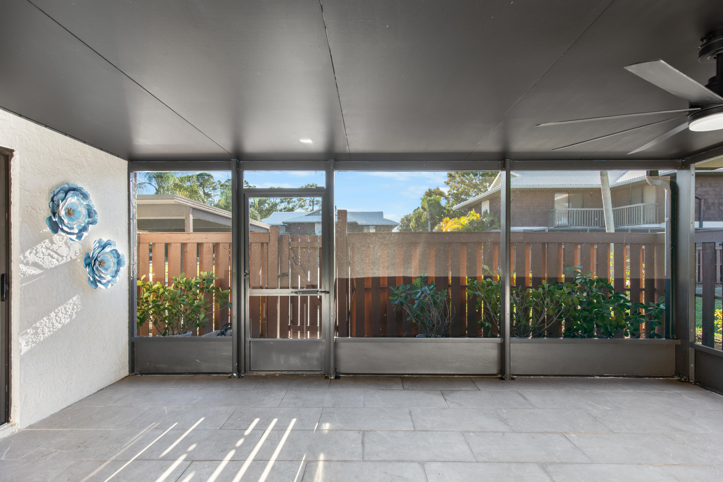 CAMELOT GARDENS-PHASE TEN- BLDG 23 UNIT B - Residential