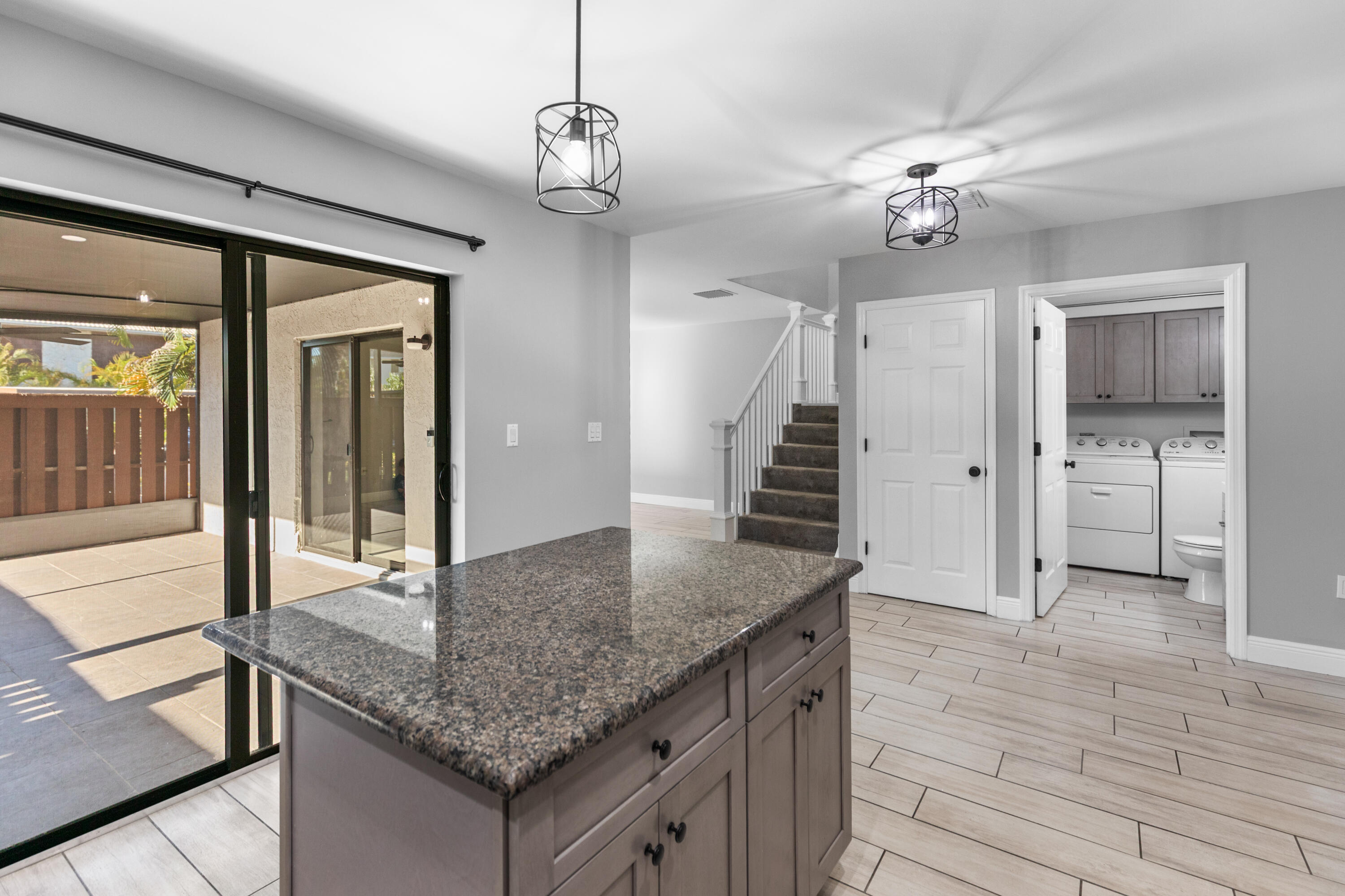 CAMELOT GARDENS-PHASE TEN- BLDG 23 UNIT B - Residential